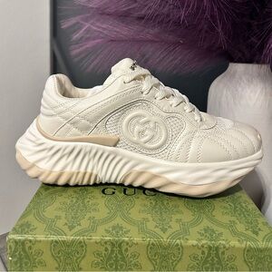 Women’s Gucci Ripple Sneaker